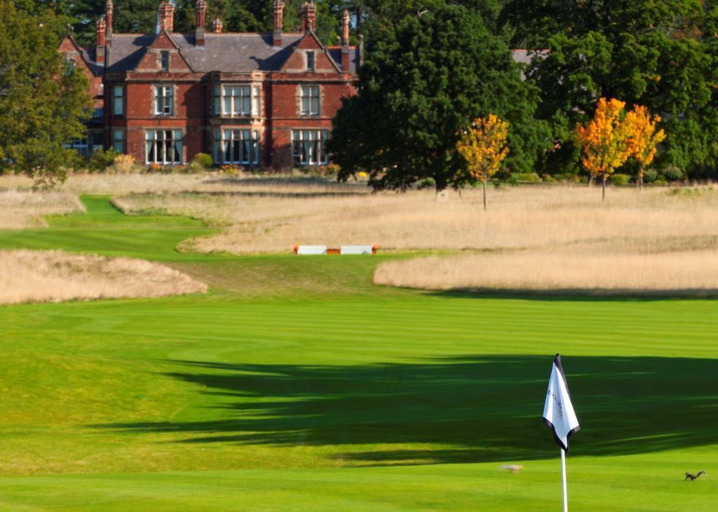 Rockliffe Hall Hotel Golf & Spa ダーリントン エクステリア 写真